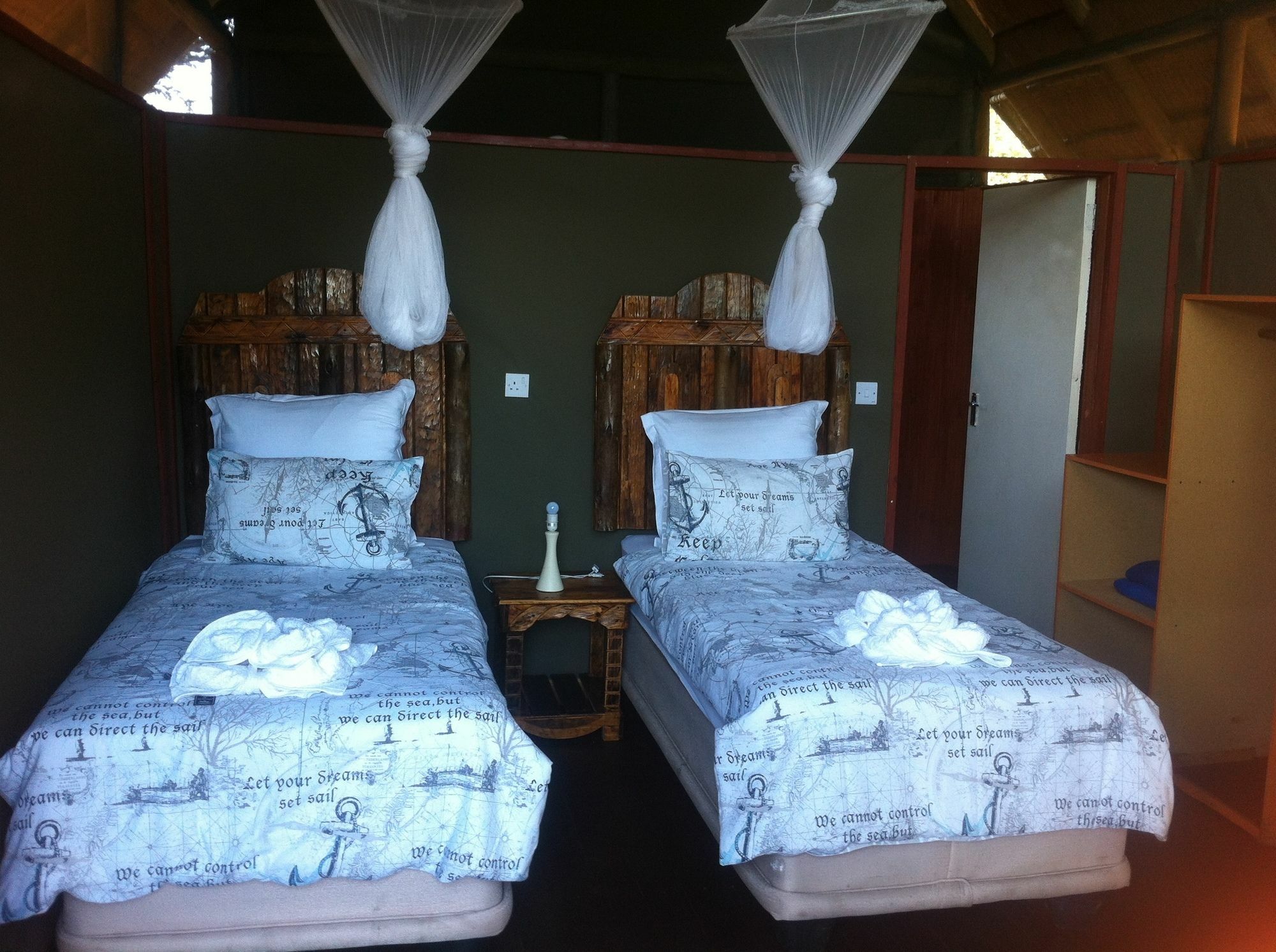 Lion Roars Lodge Lesoma Экстерьер фото